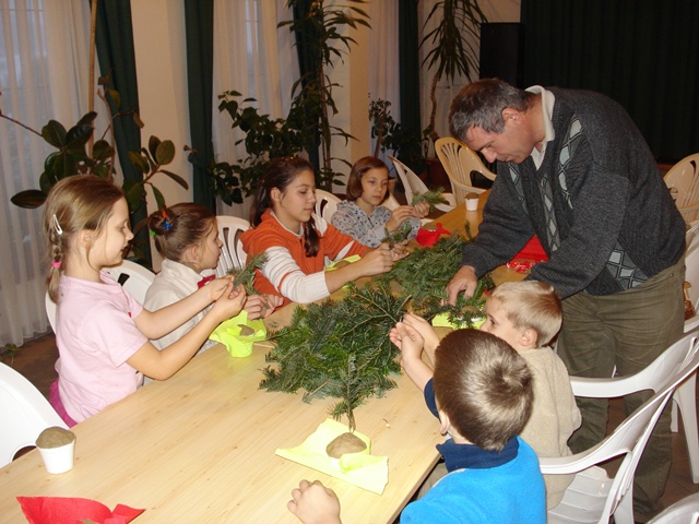 kézműves játszóház